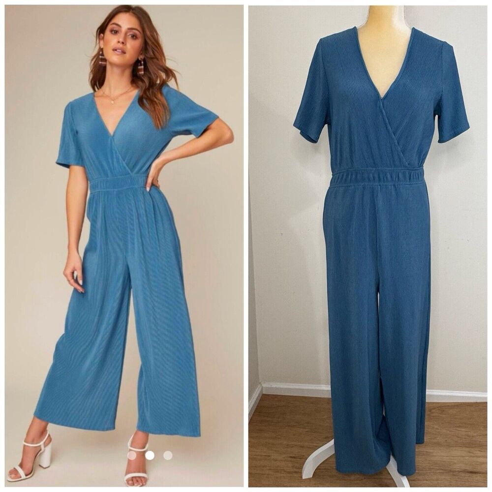 ASTR The Label Front Wrap Cropped Wide Leg Jumpsuit Size M Steel Blue V-neck